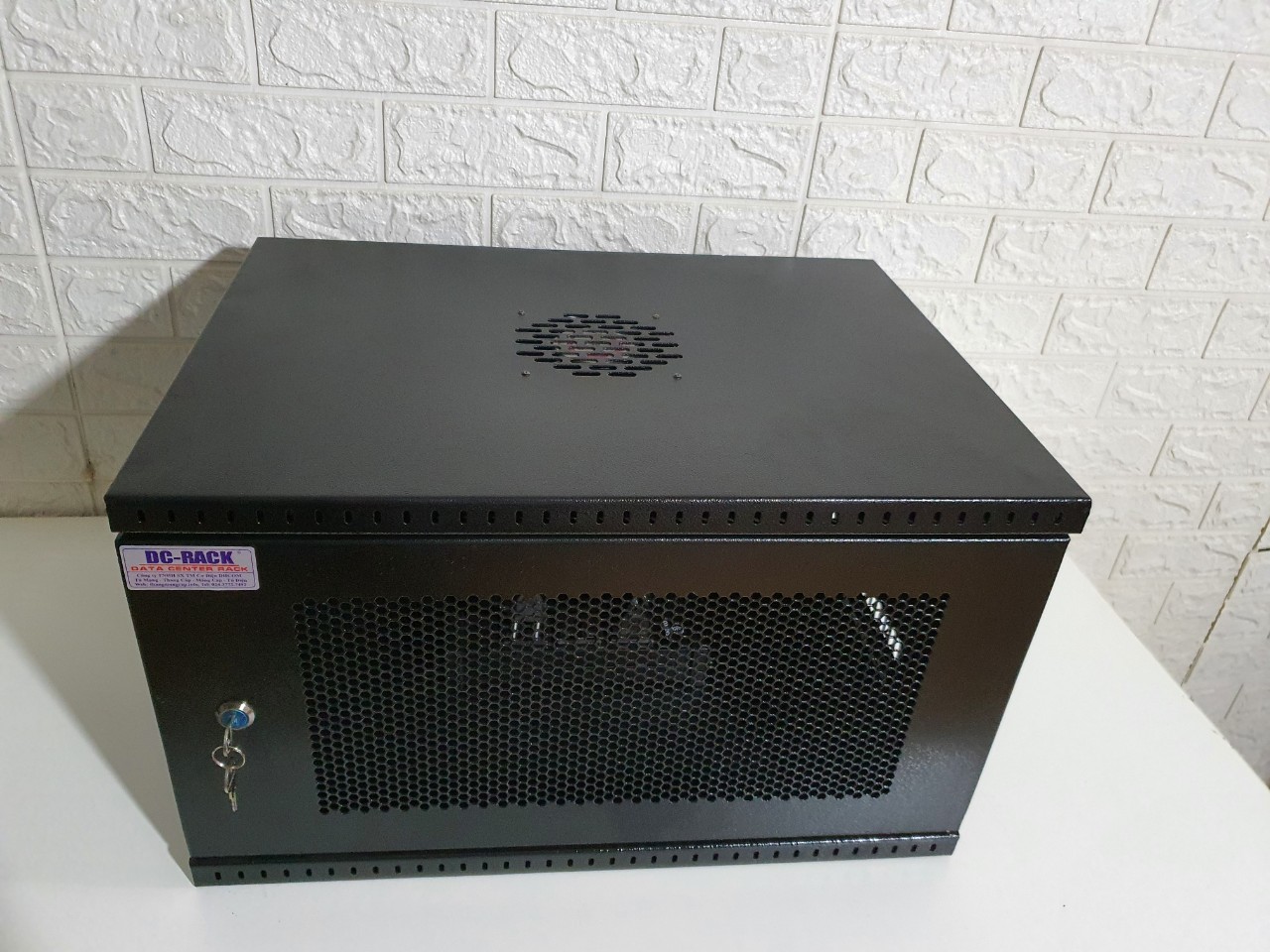 rack 6u d400 dcrack tủ rack 6u d400 dcrack